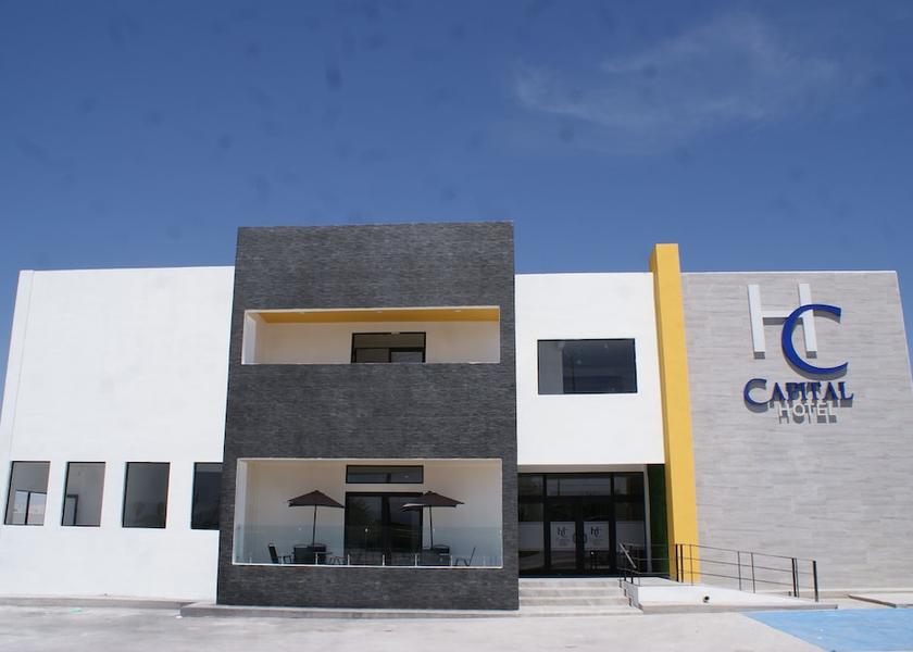 Coahuila Frontera Front of property