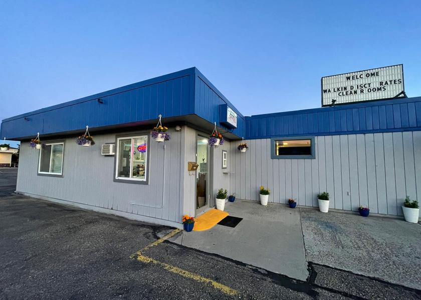 Oregon Ontario Lobby