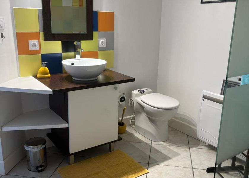Nouvelle-Aquitaine La Roche-Chalais Double Room with Private Bathroom