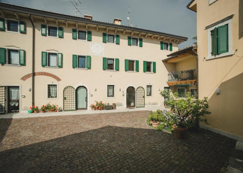 Veneto Sant'Ambrogio di Valpolicella Entrance