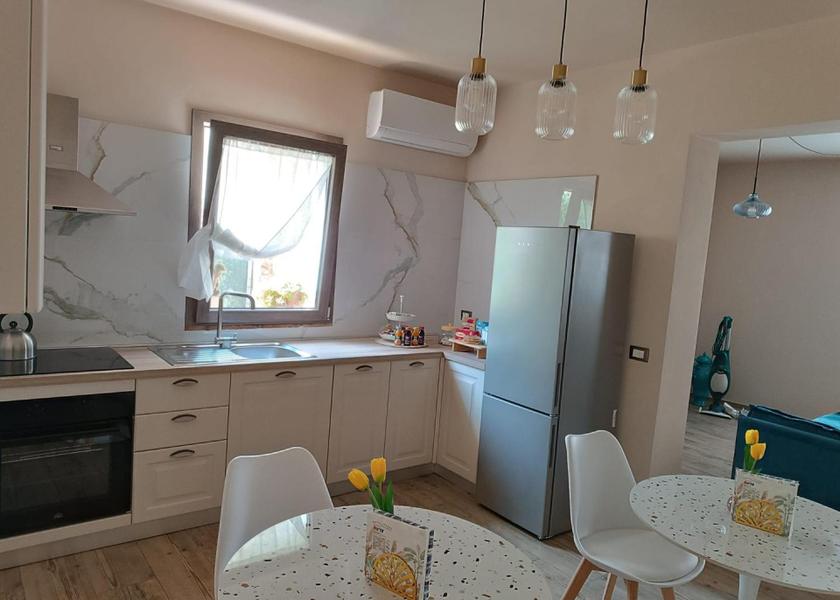 Tuscany Pisa Kitchen