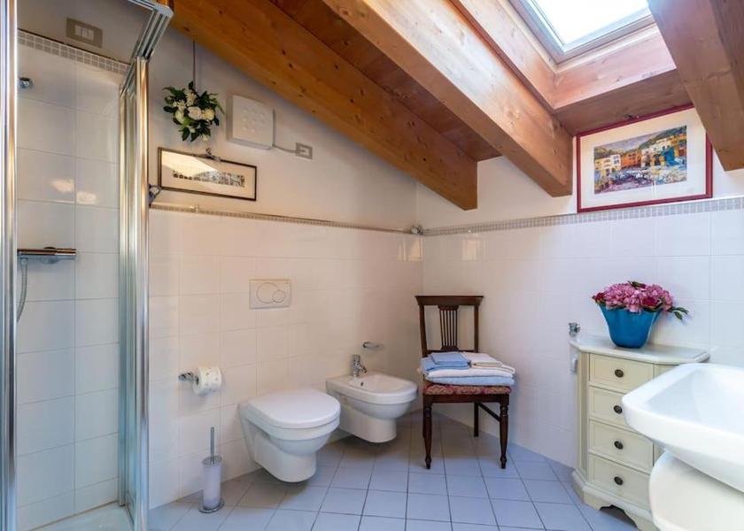 Veneto Bardolino Double Room with Private Bathroom