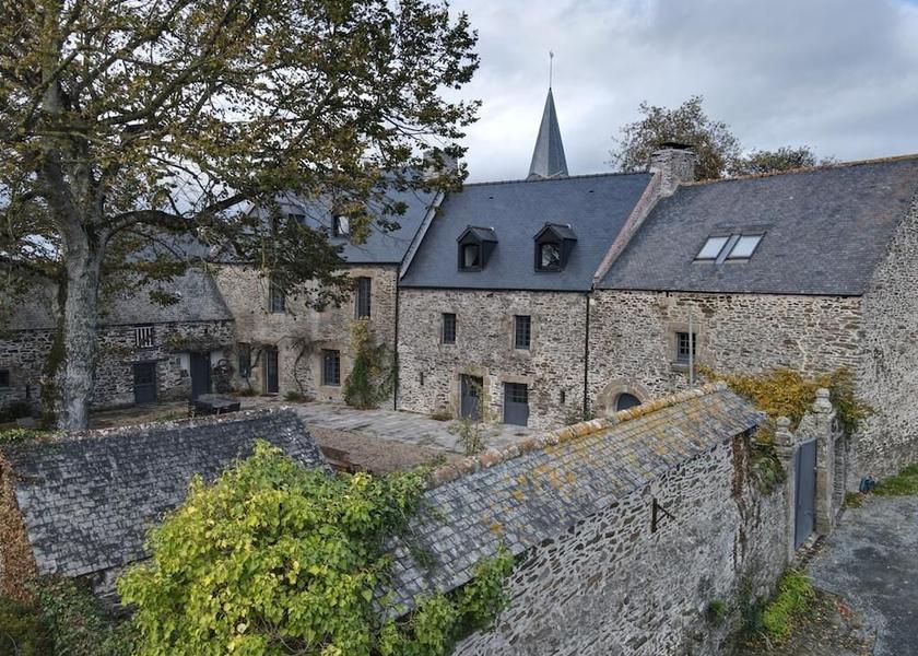 Brittany Saint-Benoit-des-Ondes Front of property