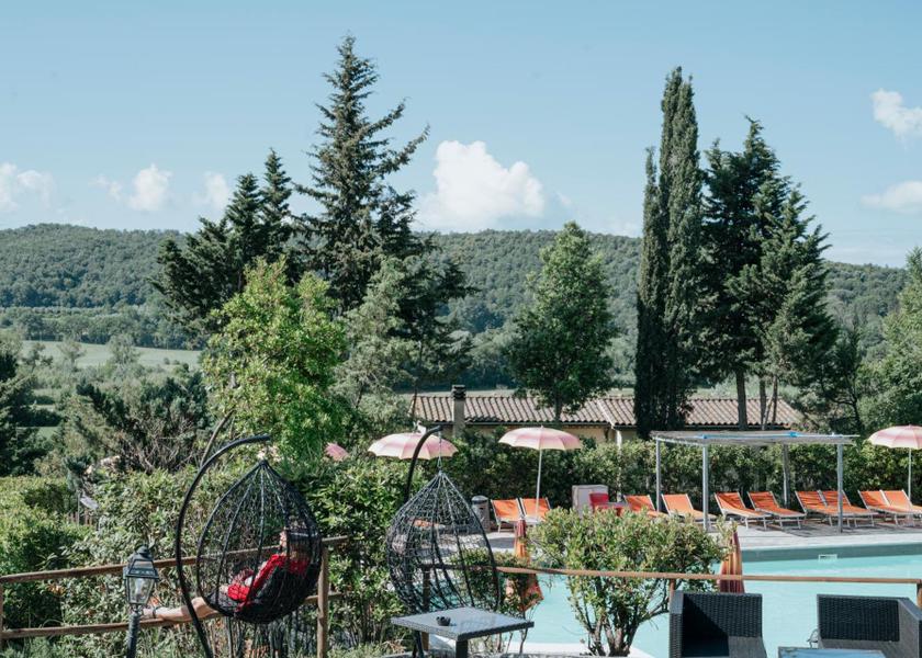 Tuscany Riparbella Garden