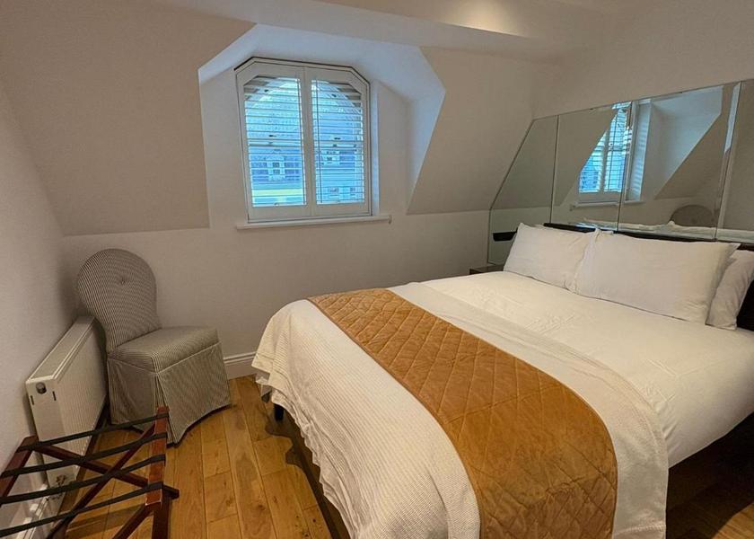 County Cork Cobh King Suite