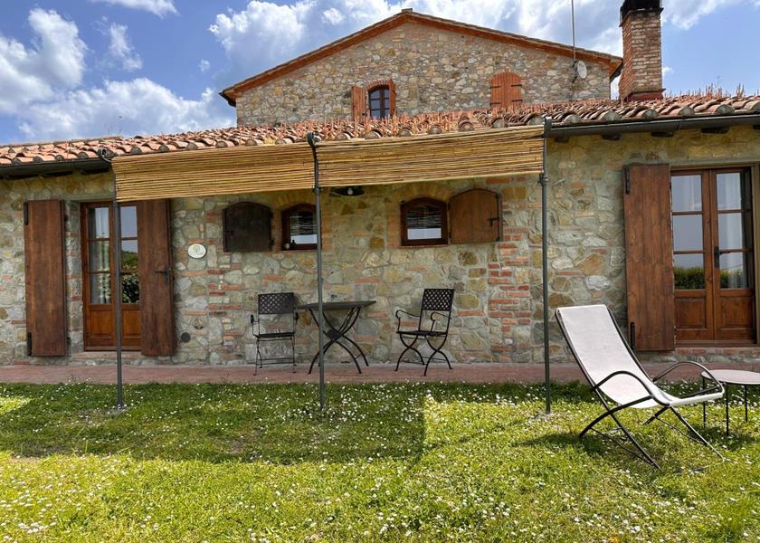 Tuscany Santa Luce Exterior view