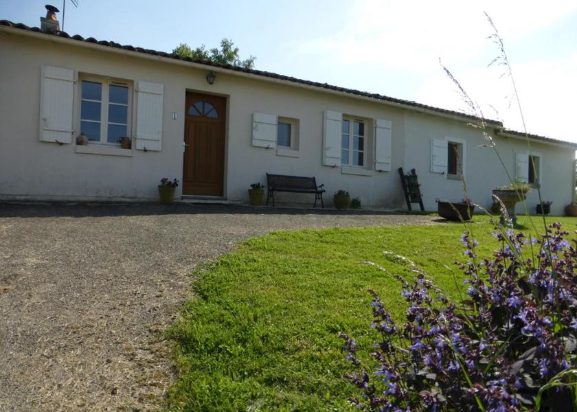 Nouvelle-Aquitaine Charroux Exterior view