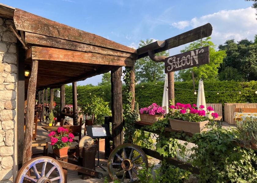 Friuli Venezia Giulia Budoia Garden