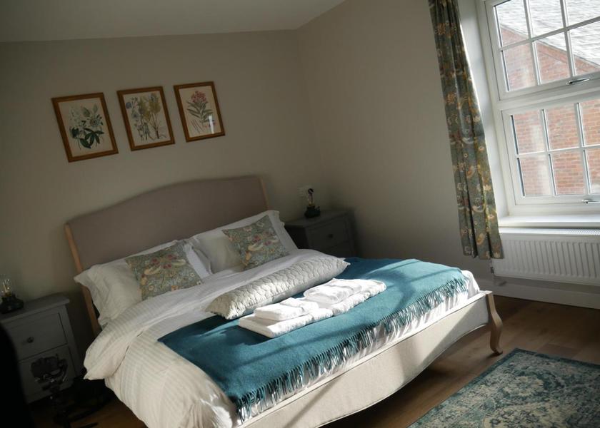 England Towcester Double Room with Private Bathroom