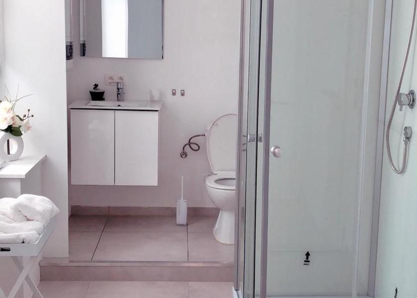 Flemish Region Ypres Deluxe Twin Room