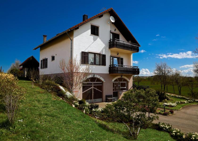 Karlovac Rakovica Exterior view