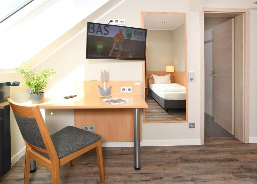 North Rhine-Westphalia Hoexter Twin Room (1-2 Adults)