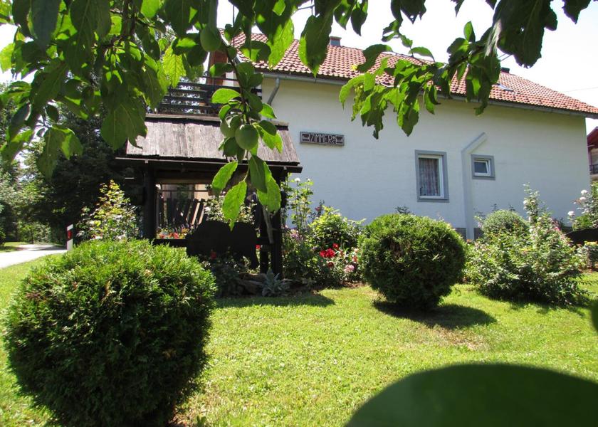 Karlovac Rakovica Entrance