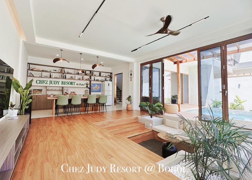 Central Visayas Panglao Separate living room