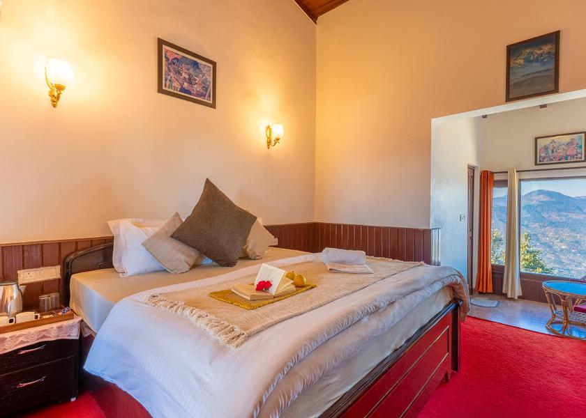 Uttarakhand Mukteshwar Premium Room