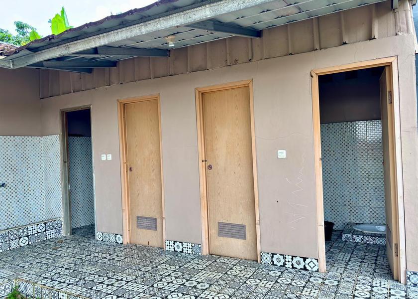 West Java Ciawi Shared bathroom