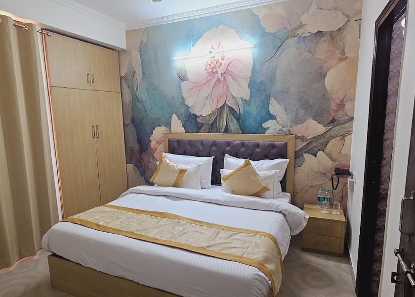 Uttar Pradesh Vrindavan Deluxe Room