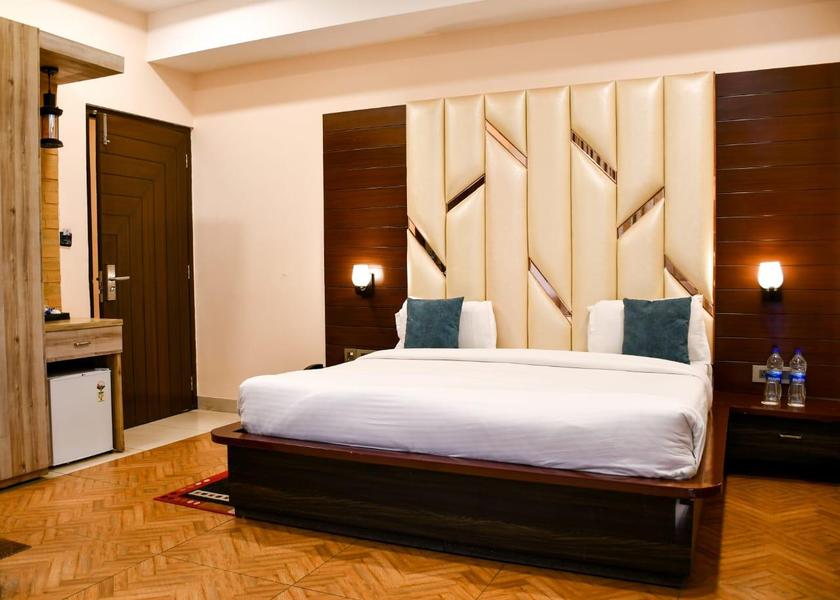 Uttarakhand Lansdowne Bedroom