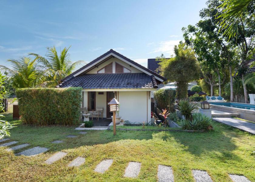 West Nusa Tenggara Selong Belanak Hotel Exterior