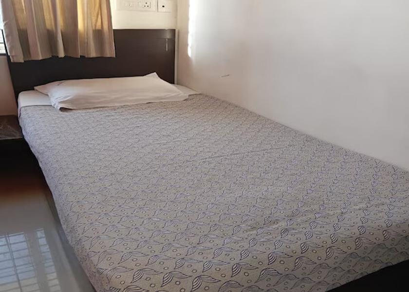 Tamil Nadu Cuddalore Suite Room