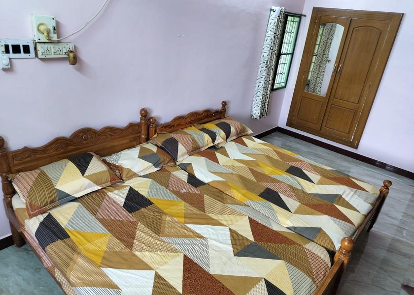 Tamil Nadu Palani 1025