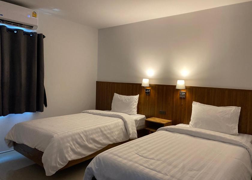 Phra Nakhon Si Ayutthaya Province Bang Pa-in Deluxe Twin Room with City View - Non-Smoking