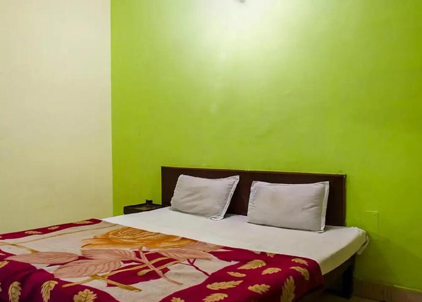 Uttar Pradesh Raebareli Superior - 1 Queen Bed