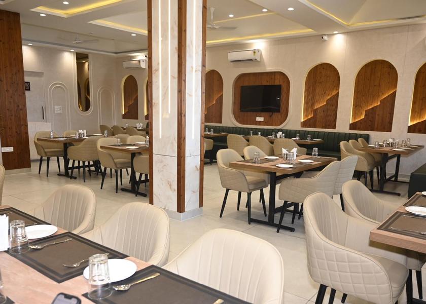 Himachal Pradesh Paonta Sahib Food & Dining