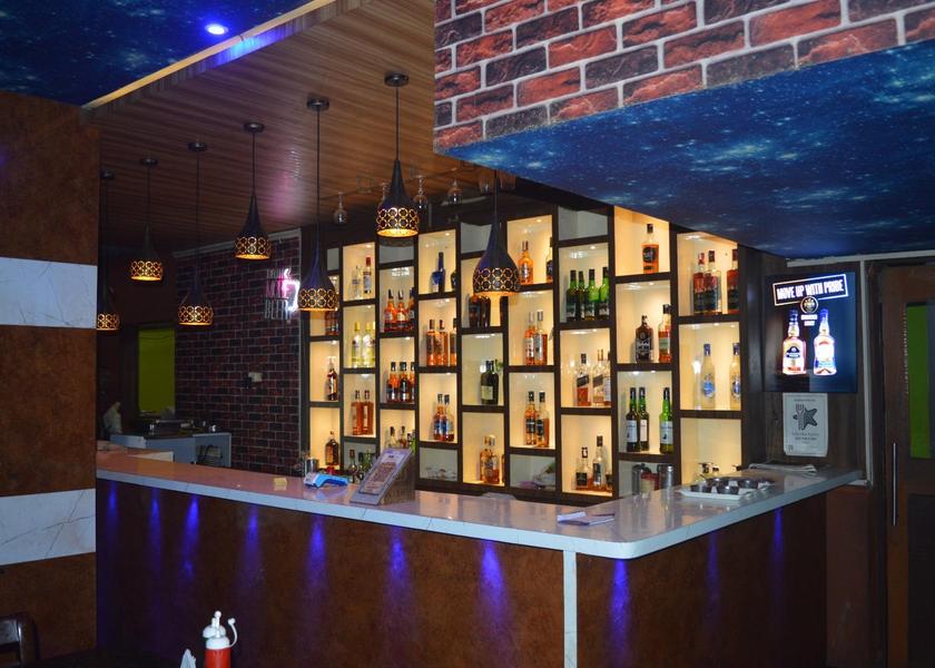 Odisha Barbil Bar/lounge