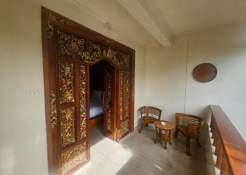West Nusa Tenggara Bayan Balcony/terrace
