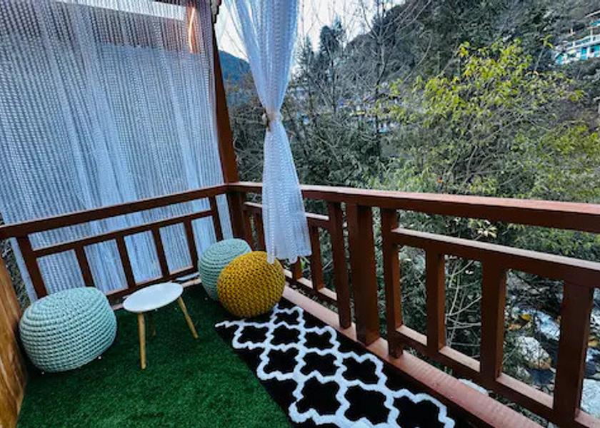 Himachal Pradesh Jibhi Food & Dining