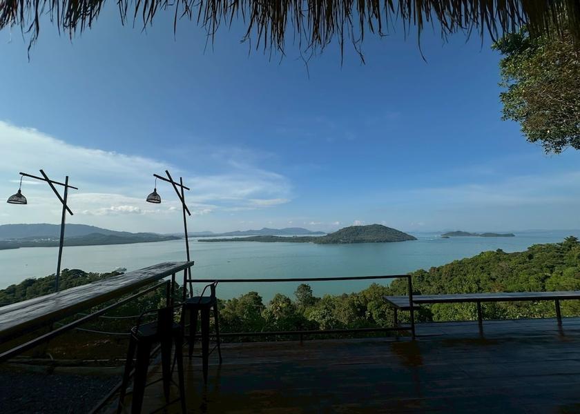 Phuket Province Ratsada Property grounds
