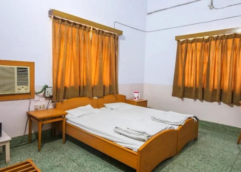 Madhya Pradesh Chitrakoot Deluxe