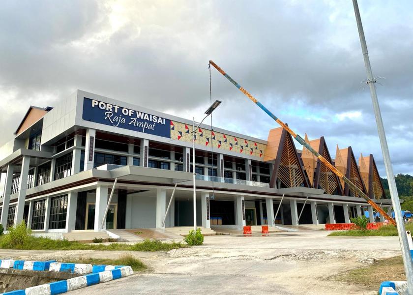 Southwest Papua Waisai 