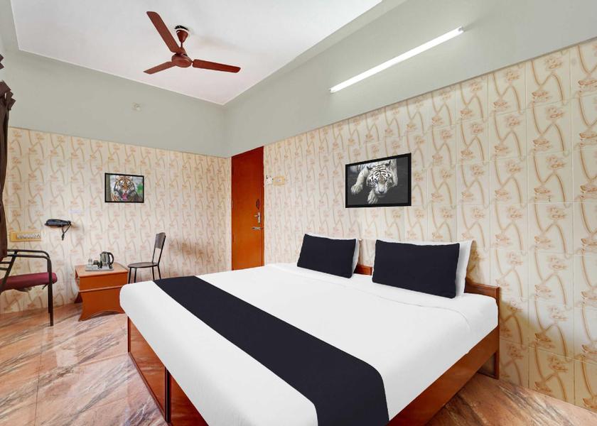 Tamil Nadu Tirupur Classic Triple Room