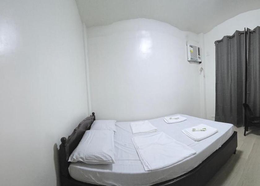 Central Visayas Tagbilaran Double Room with Private Bathroom