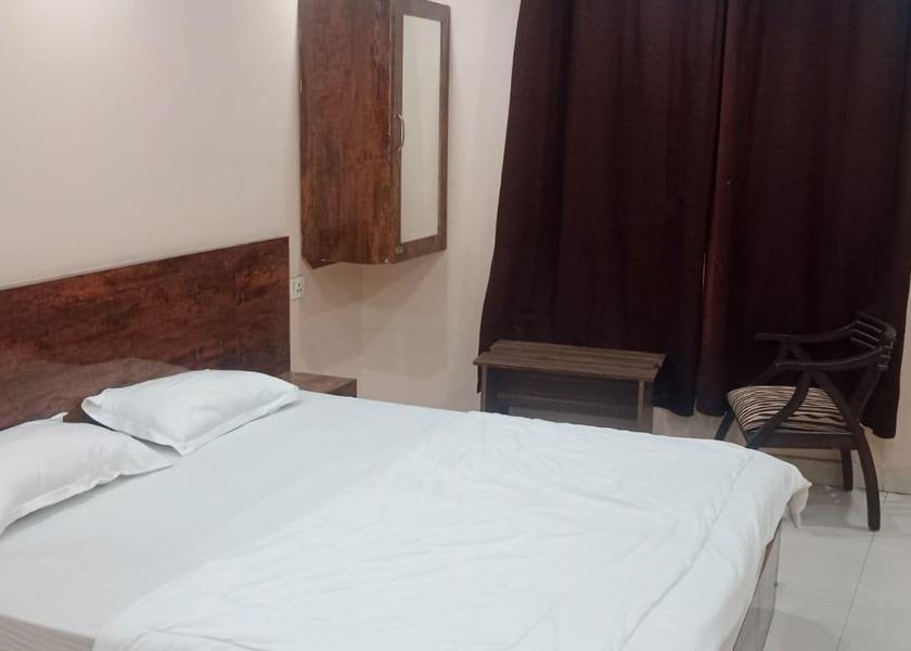 Uttar Pradesh Deoria Family Room