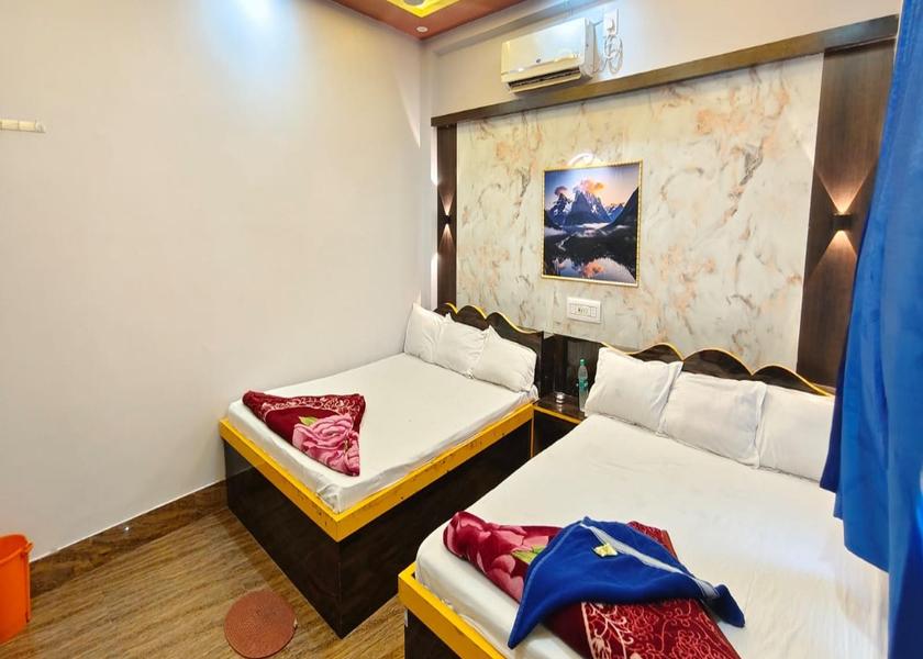 West Bengal Tarapith Deluxe Double Room with Air Conditioning