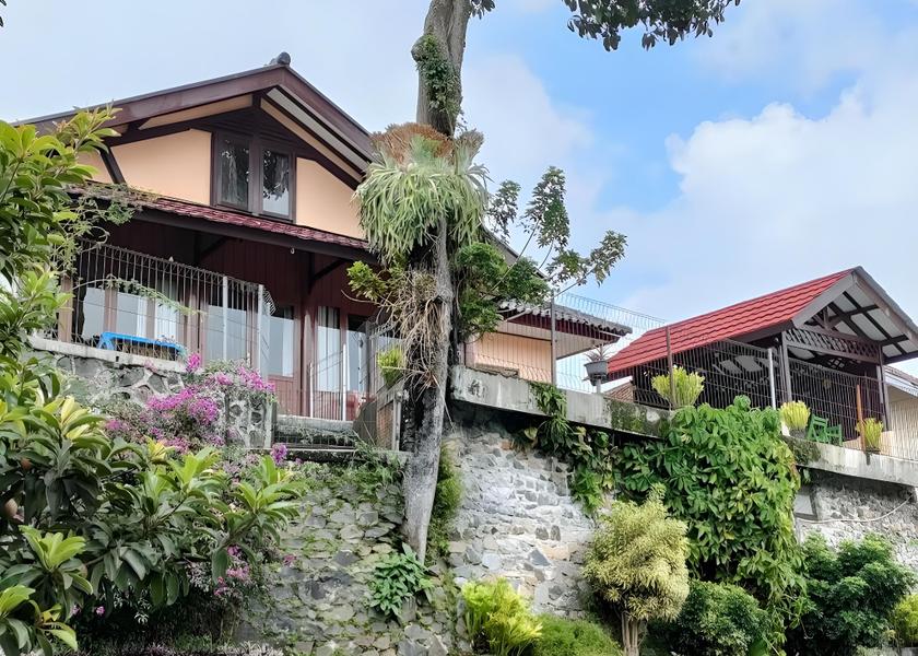 West Java Cisarua Hotel Exterior