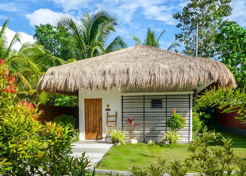 Central Visayas Dauis Hotel Exterior