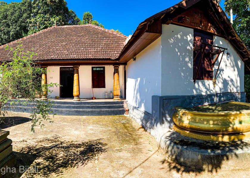 Kerala Punalur Entrance