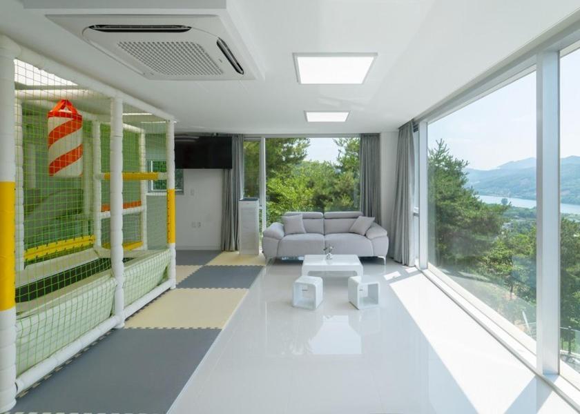 Gyeonggi Yangpyeong Public Areas