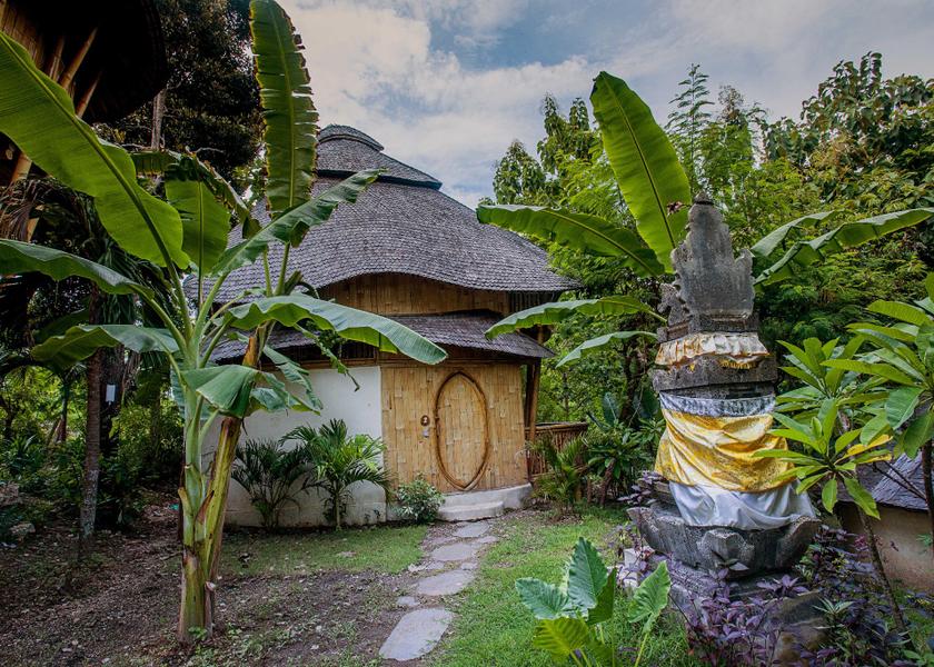 Bali Ceningan Island Hotel Exterior