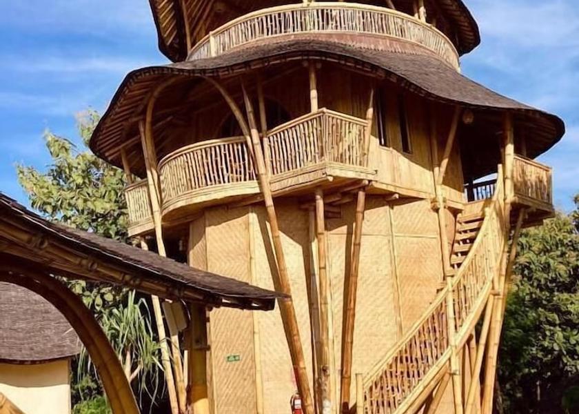 Bali Ceningan Island Exterior