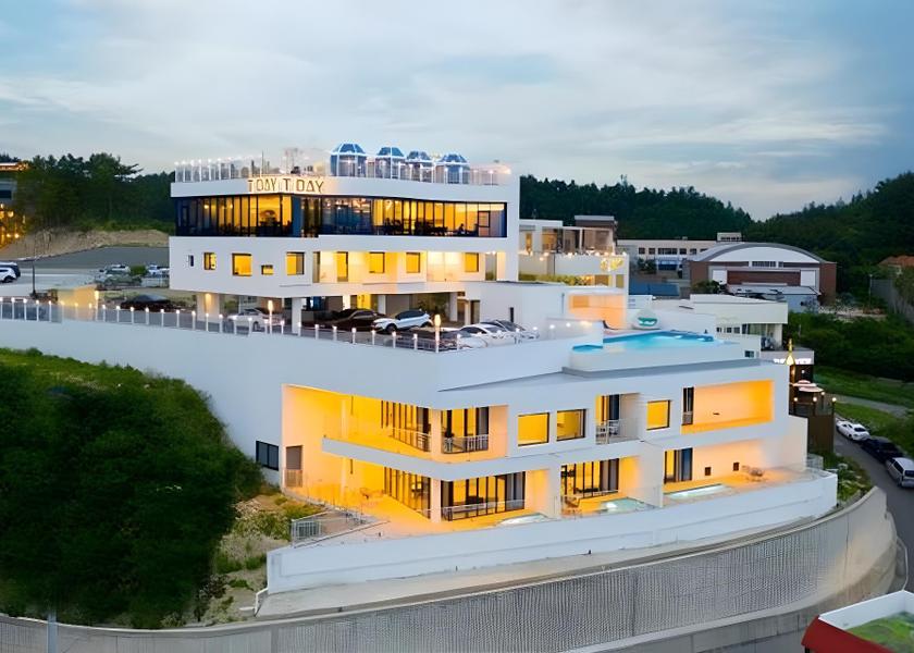 North Gyeongsang Pohang 