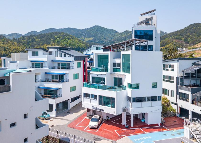 South Gyeongsang Geoje 