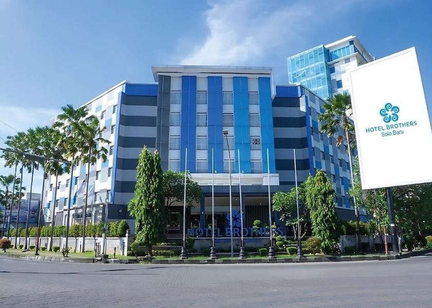 Central Java Baki Front of property