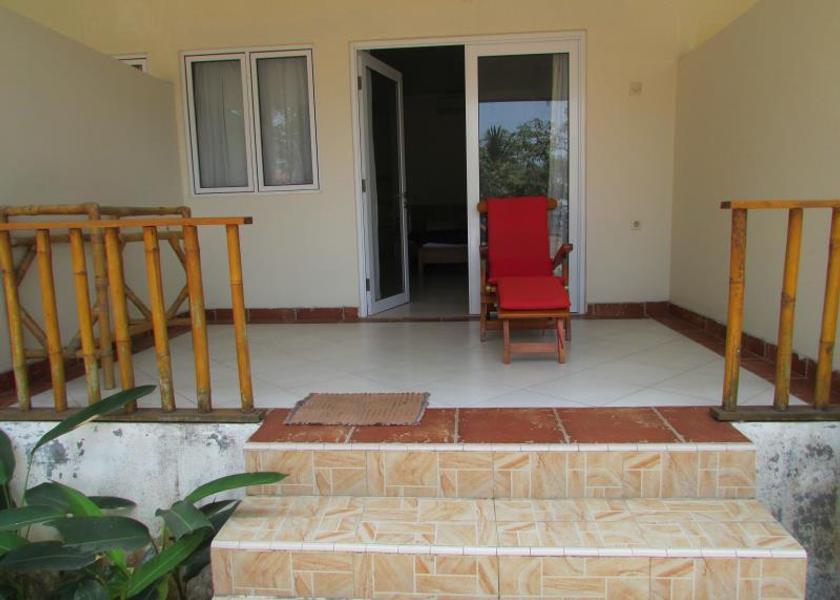 West Java Cisolok Balcony/terrace