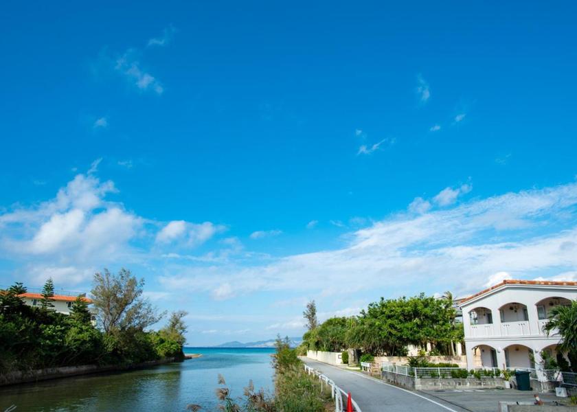 Okinawa Onna 