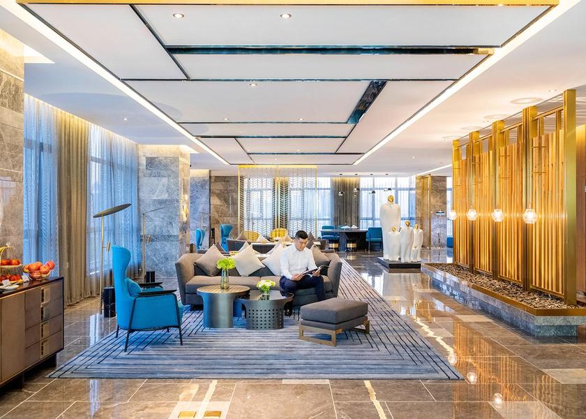 Shared lounge/TV area